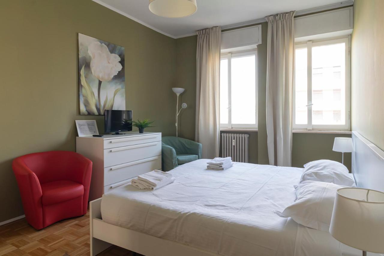 Altido Trendy Flat With Balcony, Easy Access To Milan Centreアパートメント エクステリア 写真